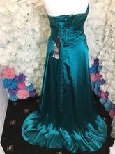 Load image into Gallery viewer, Sweetheart Sequin & Embellished Corset Back Hi-Lo Satin Formal Evening Gown Prom Dress